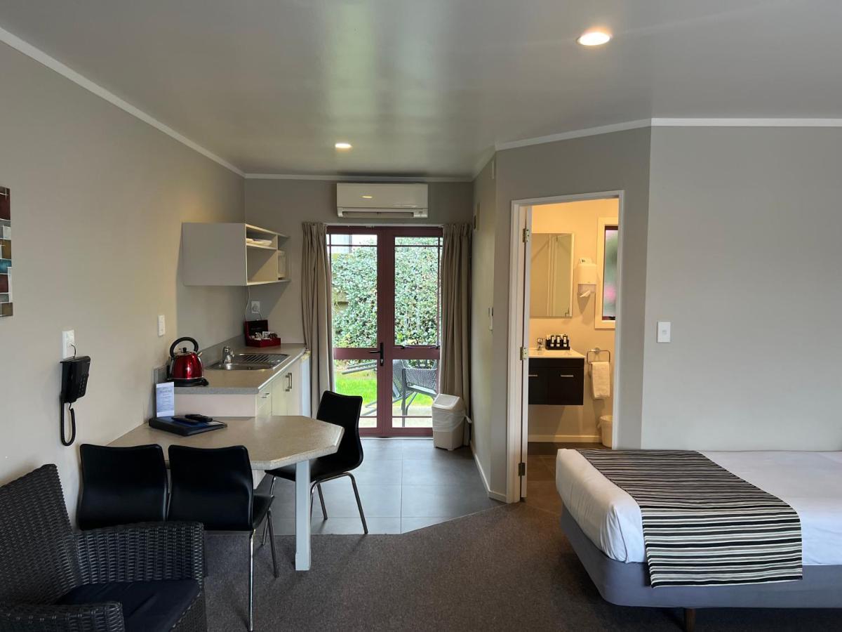 Quality Acapulco Inn