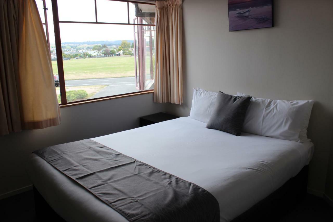 Quality Acapulco Inn 4*